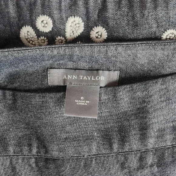 Ann Taylor Gray A-Line Skirt Embroidered Knee-Length - Picture 2 of 7